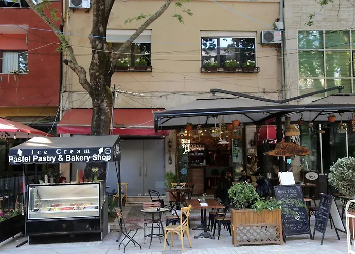 Millenium 酒店 地拉那