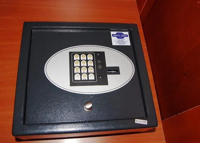 Millenium 3* 티라나