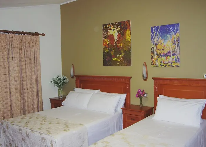 호텔 Millenium 티라나