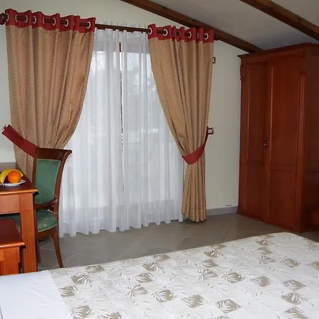 Millenium Hotel 3*